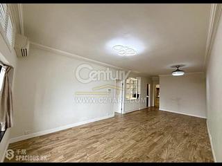 Mid Levels West - Scenic Heights 04