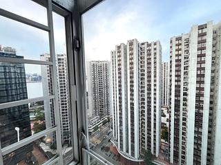 Tai Koo Shing - Tai Koo Shing Horizon Gardens Heng Tien Mansion 08