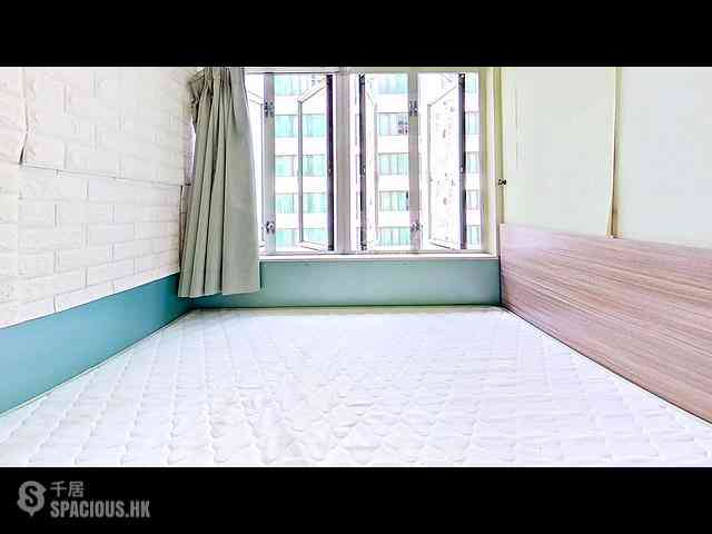 Wan Chai - Sai Kou Building 24