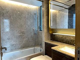 Wong Chuk Hang - The Southside Phase 2 La Marina Tower 2B 02