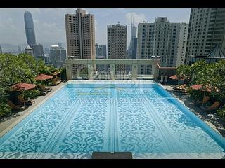 Mid Levels Central - Queen's Garden 05