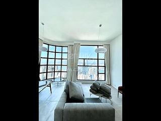 Mid Levels Central - Queen's Garden 03