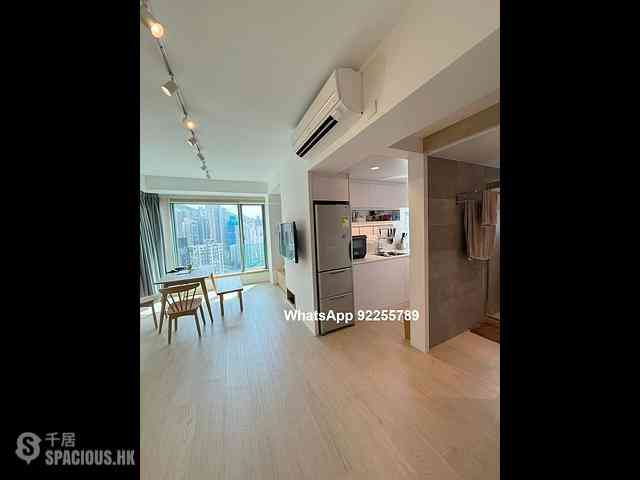 Sheung Wan - Queen's Terrace 01