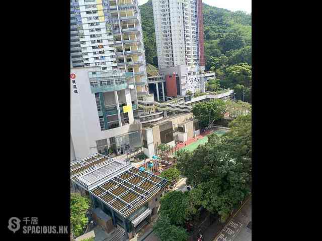 Kennedy Town - Luen Tak Apartments 05