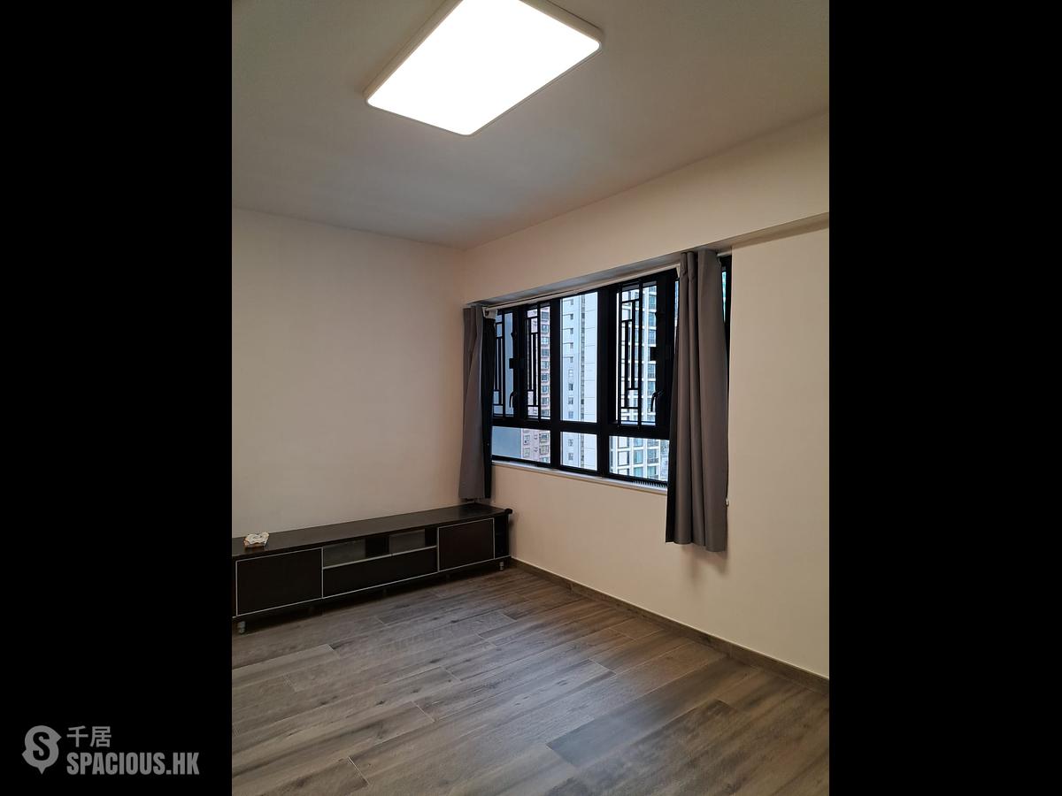 Sheung Wan - Lascar Court 01