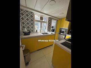 Soho - Centrestage 09
