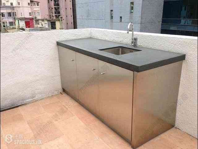 Soho - 19-21, Staunton Street 04