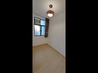 Tai Hang - Dragon Centre 04