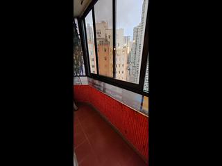 Tai Hang - Dragon Centre 06