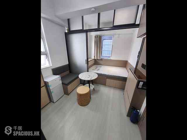 Tsim Sha Tsui - Yiu Kei Mansion 01
