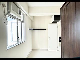 Kennedy Town - Wah Po Building 03