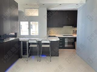 Mid Levels West - Peaksville Block 1 06