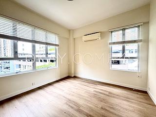 Mid Levels West - Woodland Gardens 11