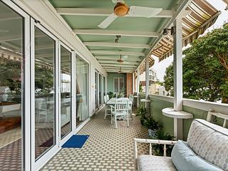 Stanley - Stanley Beach Terrace 03