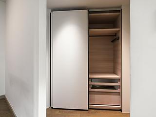 Mid Levels Central - 3, MacDonnell Road 08