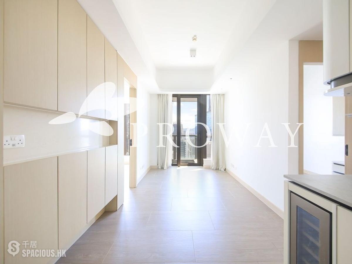 Mid Levels Central - Townplace Soho 01