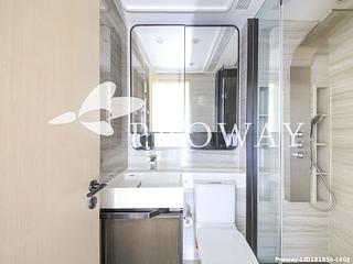 Mid Levels Central - Townplace Soho 06