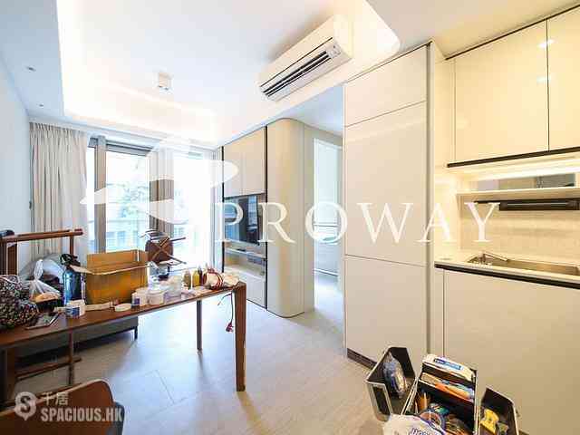 Mid Levels Central - Townplace Soho 01