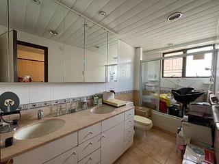 Mid Levels West - Kingsland Court 10