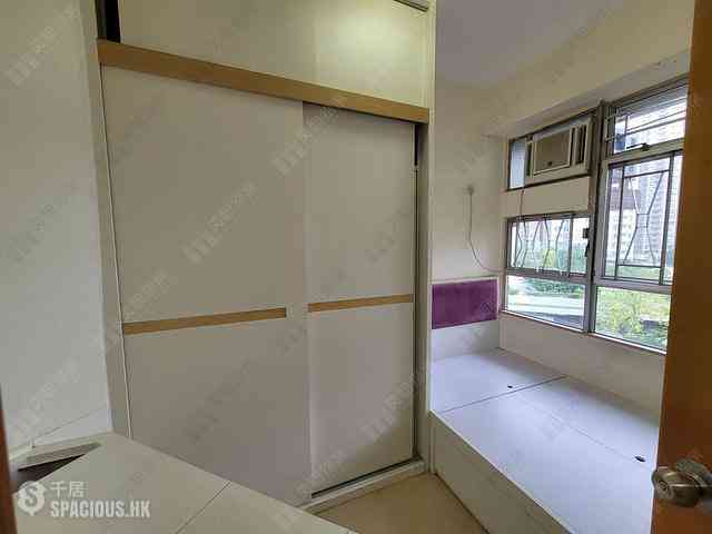 Tai Po - Eightland Gardens Block 3 03