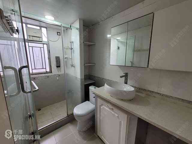 Tai Po - Eightland Gardens Block 3 04