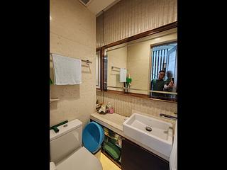 Tai Wai - Peak One Phase 3 Peak House 02
