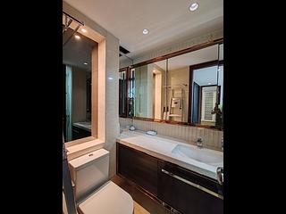 Tai Wai - Peak One Phase 3 Peak House 05