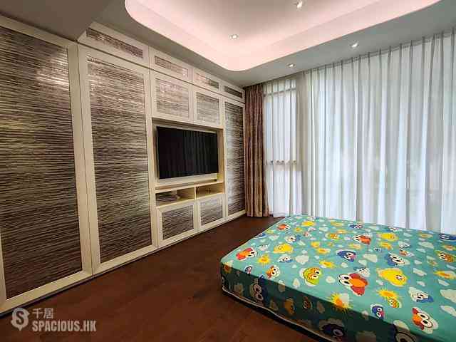 Tai Wai - Peak One Phase 3 Peak House 06