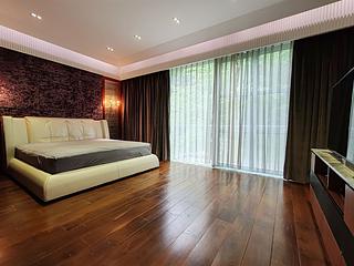 Tai Wai - Peak One Phase 3 Peak House 07