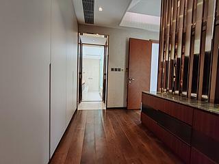 Tai Wai - Peak One Phase 3 Peak House 09