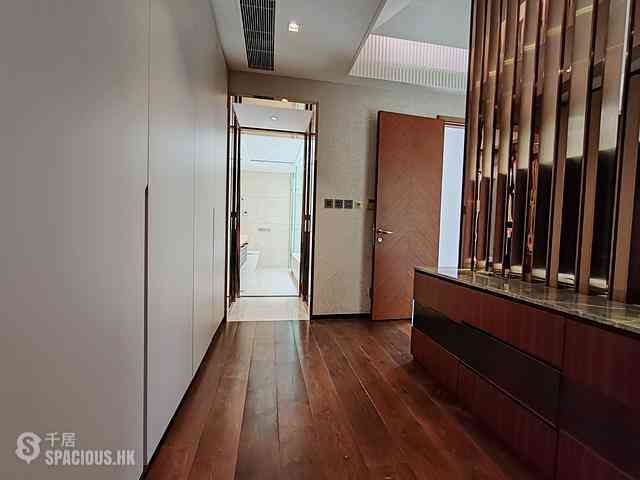 Tai Wai - Peak One Phase 3 Peak House 09