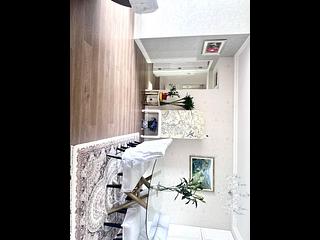 Mid Levels Central - Wealthy Heights 06