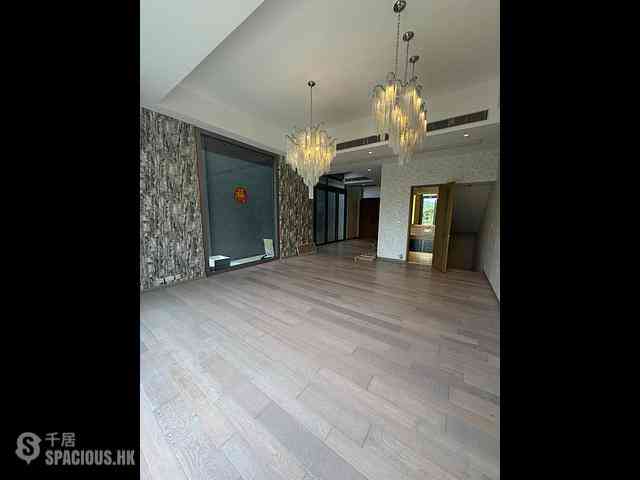 Sha Tin - Mount Regalia House 07