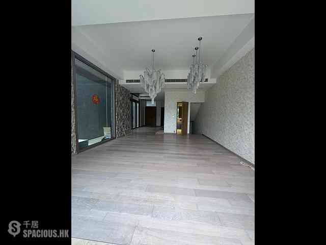 Sha Tin - Mount Regalia House 08