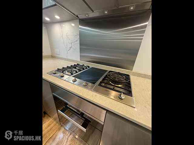 Sha Tin - Mount Regalia House 09