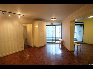 Soho - Albron Court 02