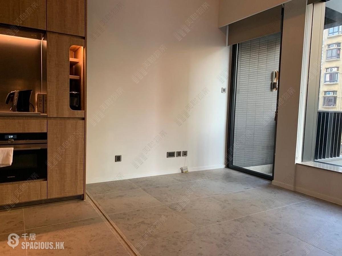 Sai Ying Pun - Bohemian House 01