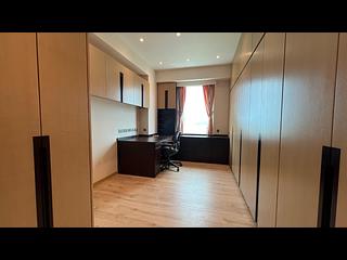 Chung Hom Kok - Hillgrove 04