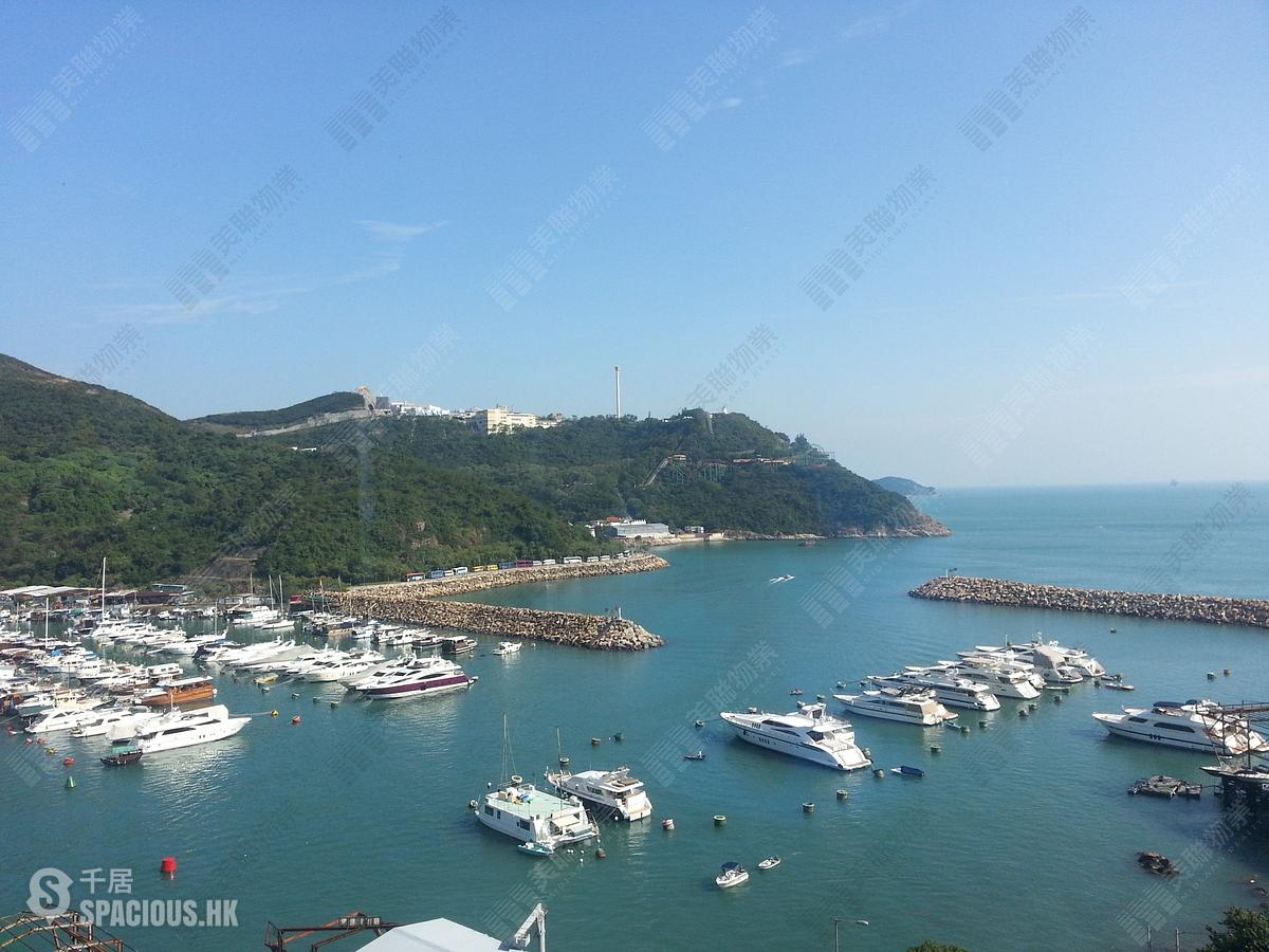 Ap Lei Chau - Larvotto 01