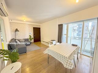 Soho - Centrestage 02