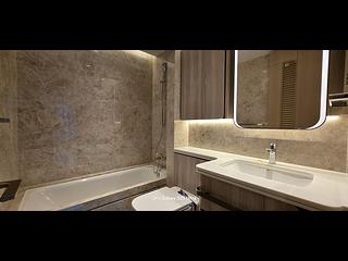 Wong Chuk Hang - The Southside Phase 4A La Montagne I Tower 2B 06