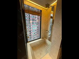 Mid Levels Central - Gramercy 13