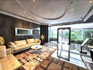 Wan Chai - Convention Plaza Apartments 11