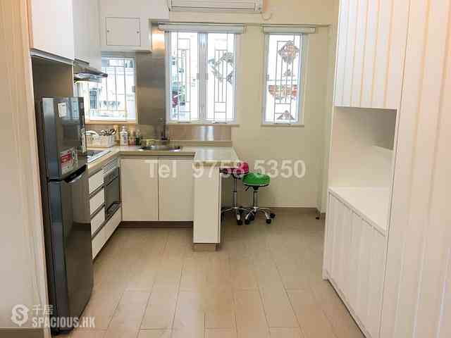 Poho - 176-178, Hollywood Road 02