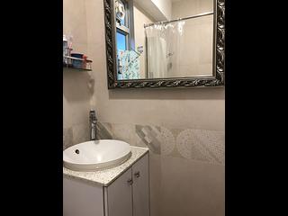 Mid Levels Central - Jadestone Court 03