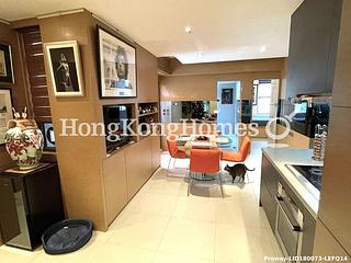 Sai Ying Pun - Golden Phoenix Court 05
