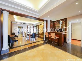 Mid Levels West - Savoy Court 04