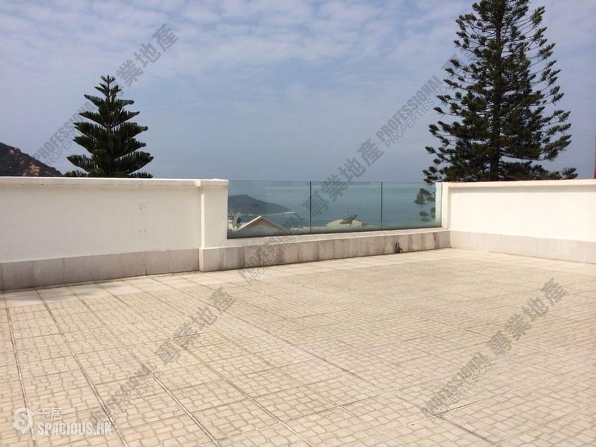 Chung Hom Kok - 8-14, Cape Road 01
