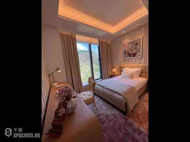 Ap Lei Chau - The Corniche Tower 6 08