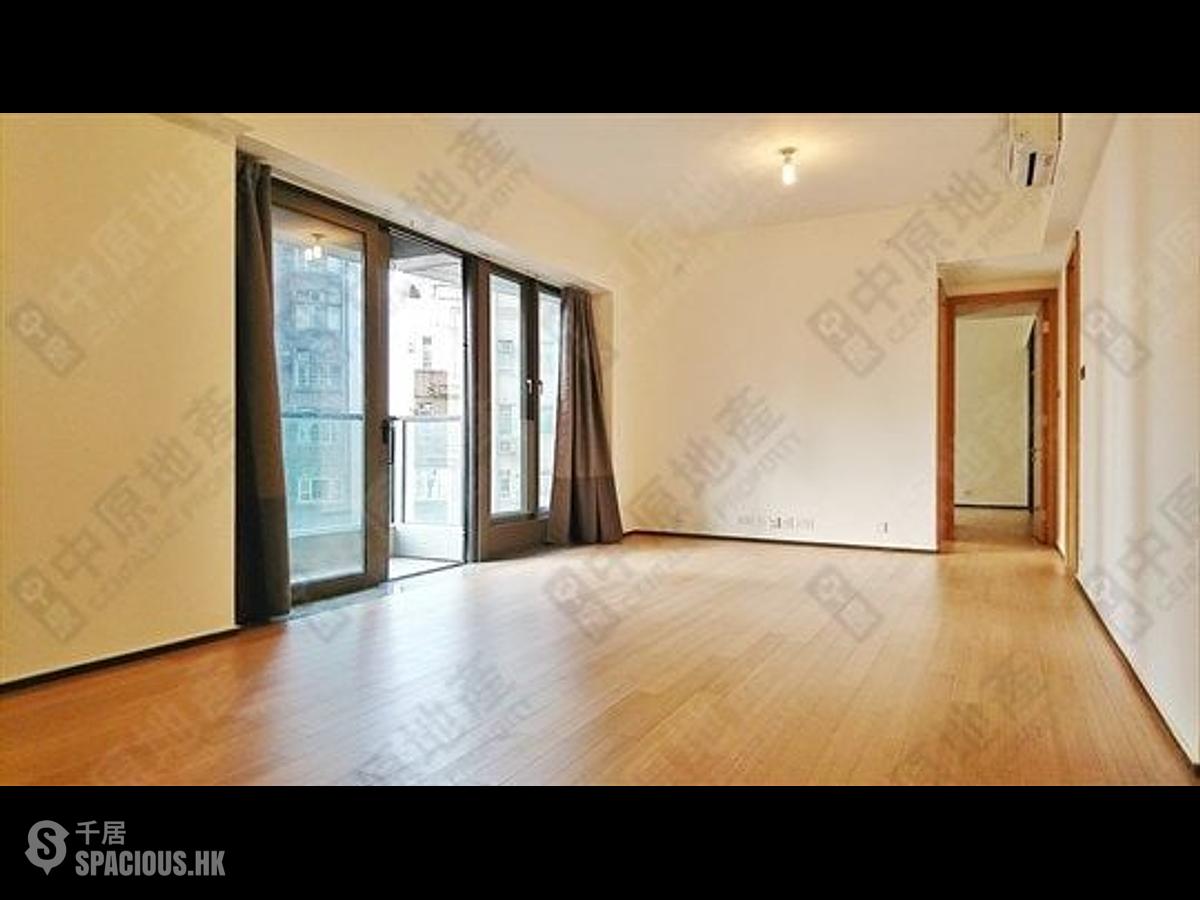 Mid Levels Central - Arezzo 01